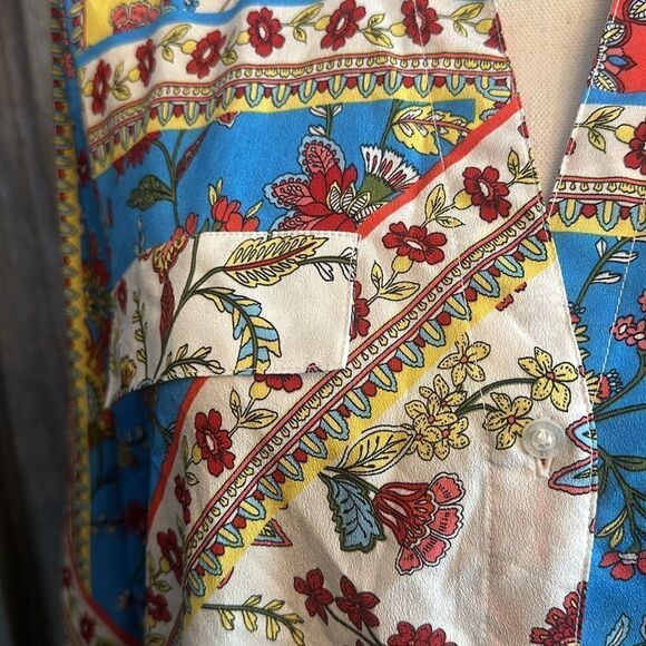 Calvin Klein button up blouse‎ - Picture 5 of 11